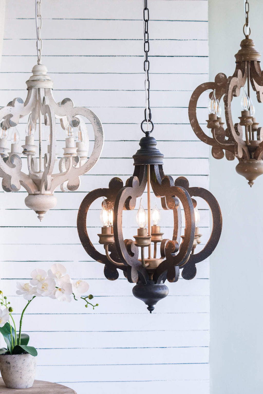 6-Light French Country Wood Farmhouse Chandelier