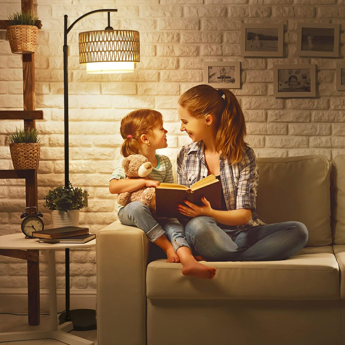 Dimmable Farmhouse Arc Floor Lamp with Remote