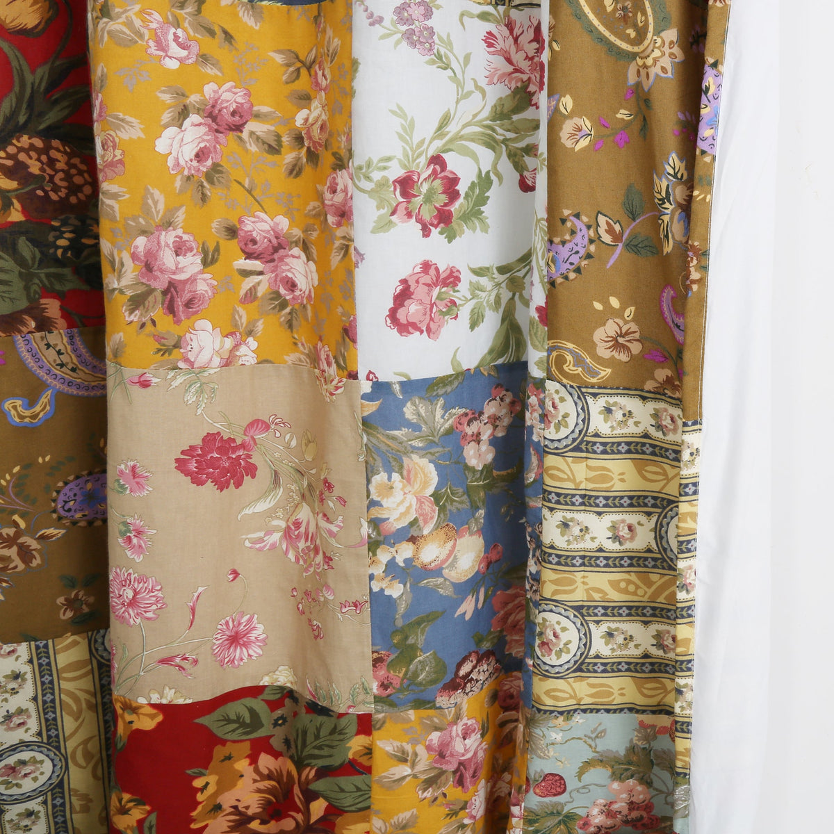 Ryleigh Country Garden Floral Cotton Quilt Set