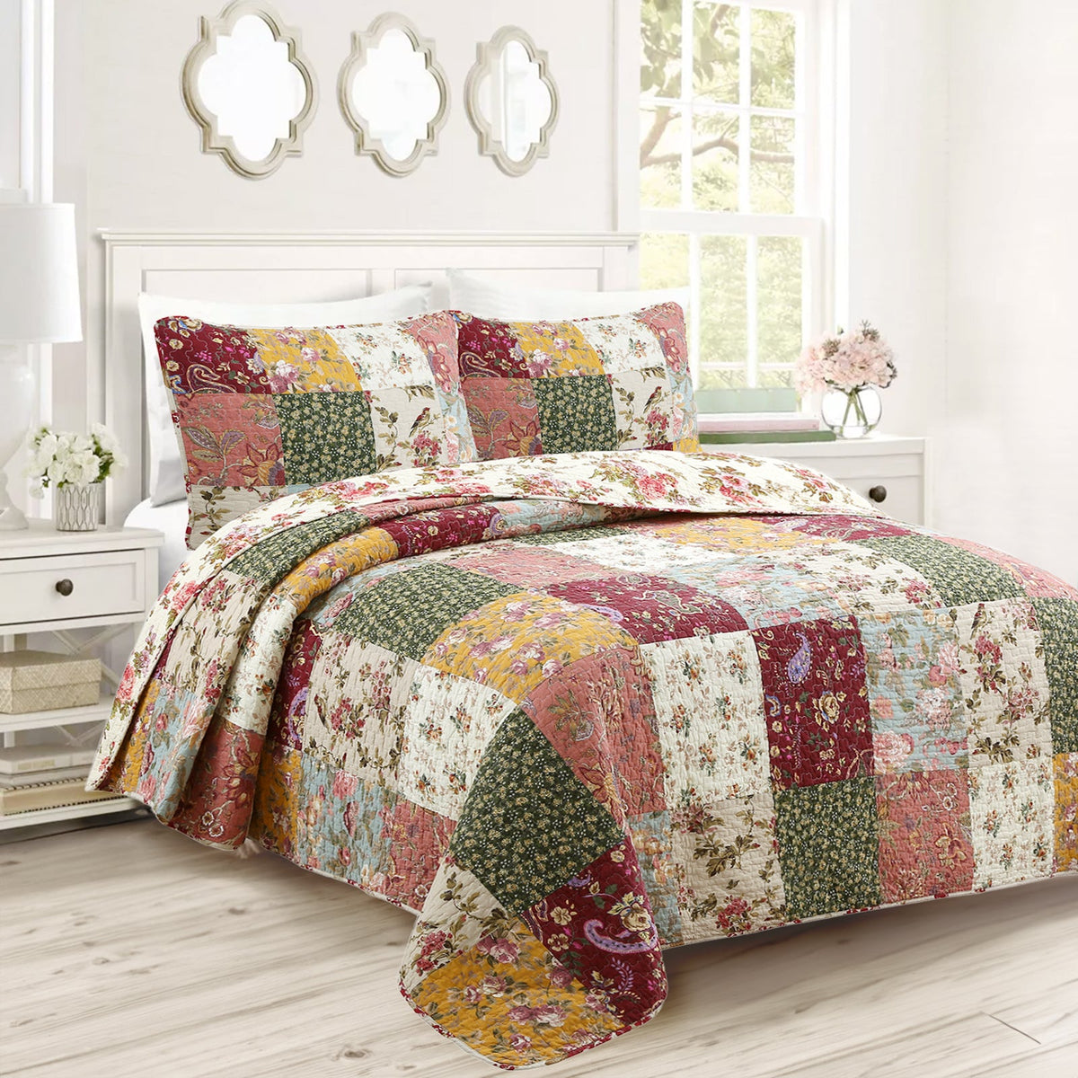 Vintage Floral Paisley Farmhouse Cotton Quilt Set