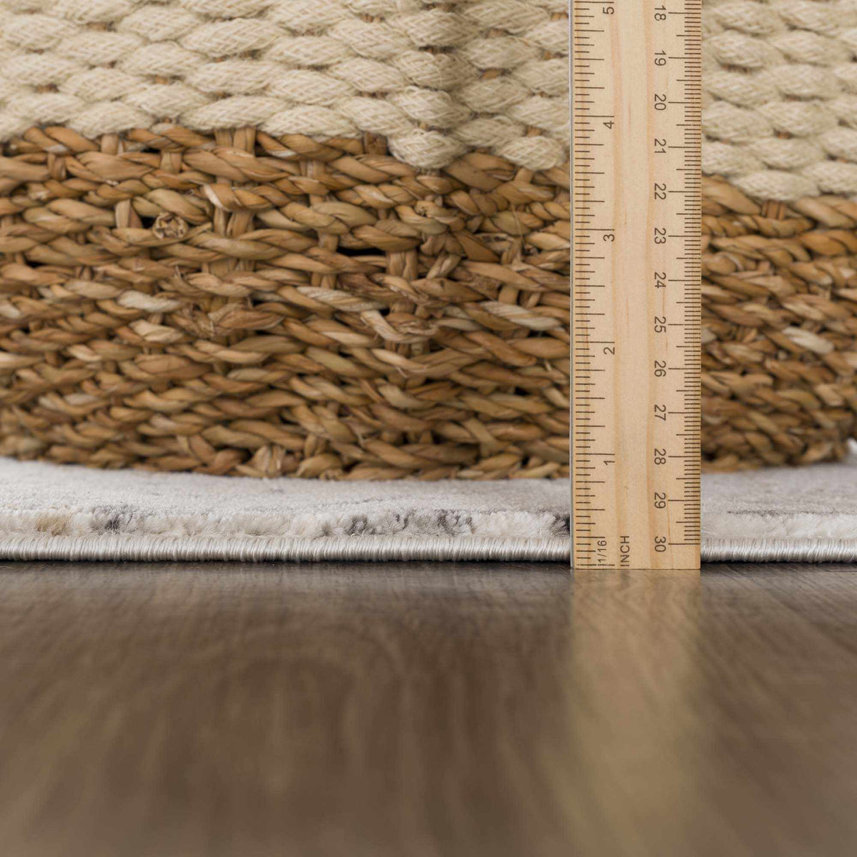 Georgiana Vintage-Inspired Farmhouse Area Rug