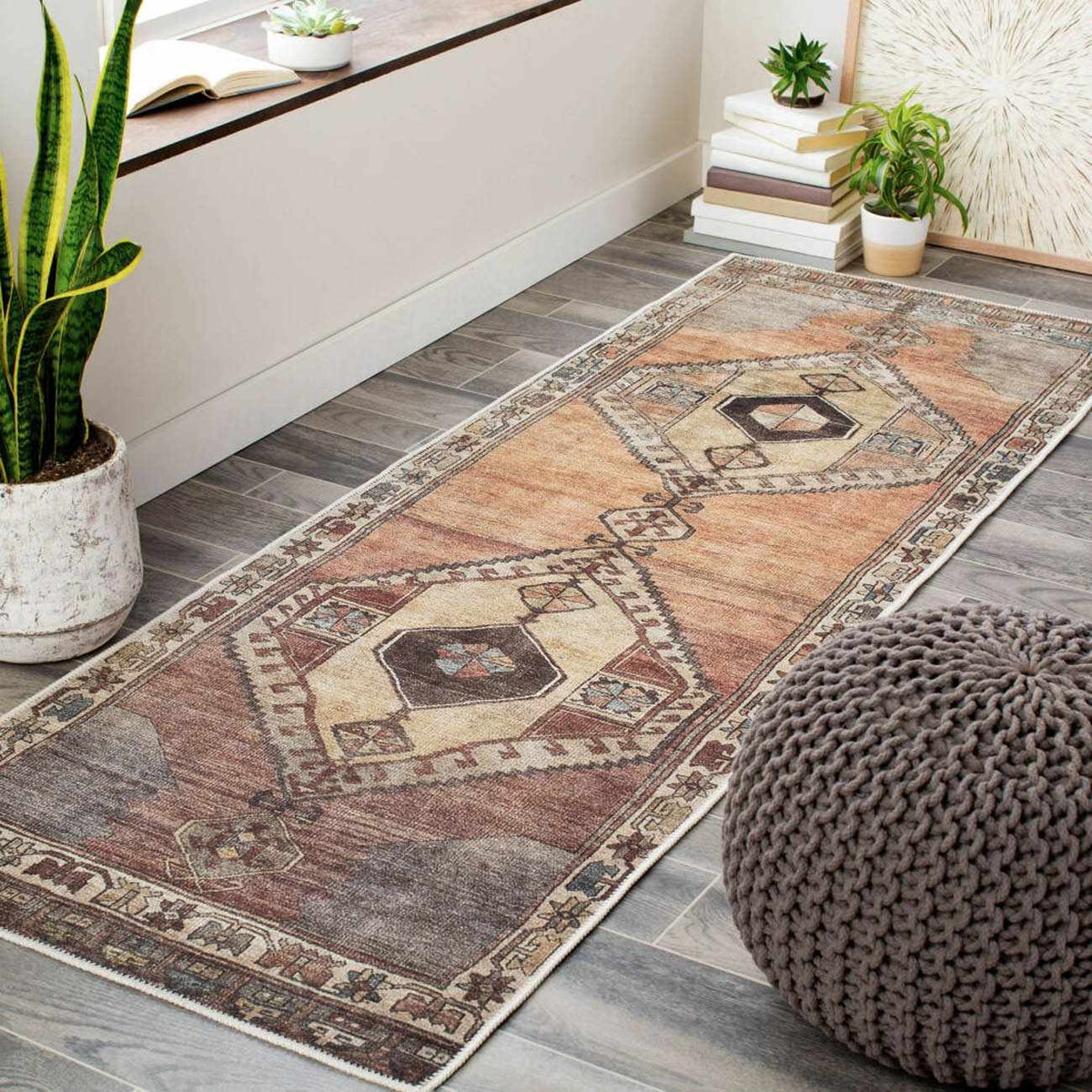 Medinah Vintage-Style Washable Farmhouse Runner Rug