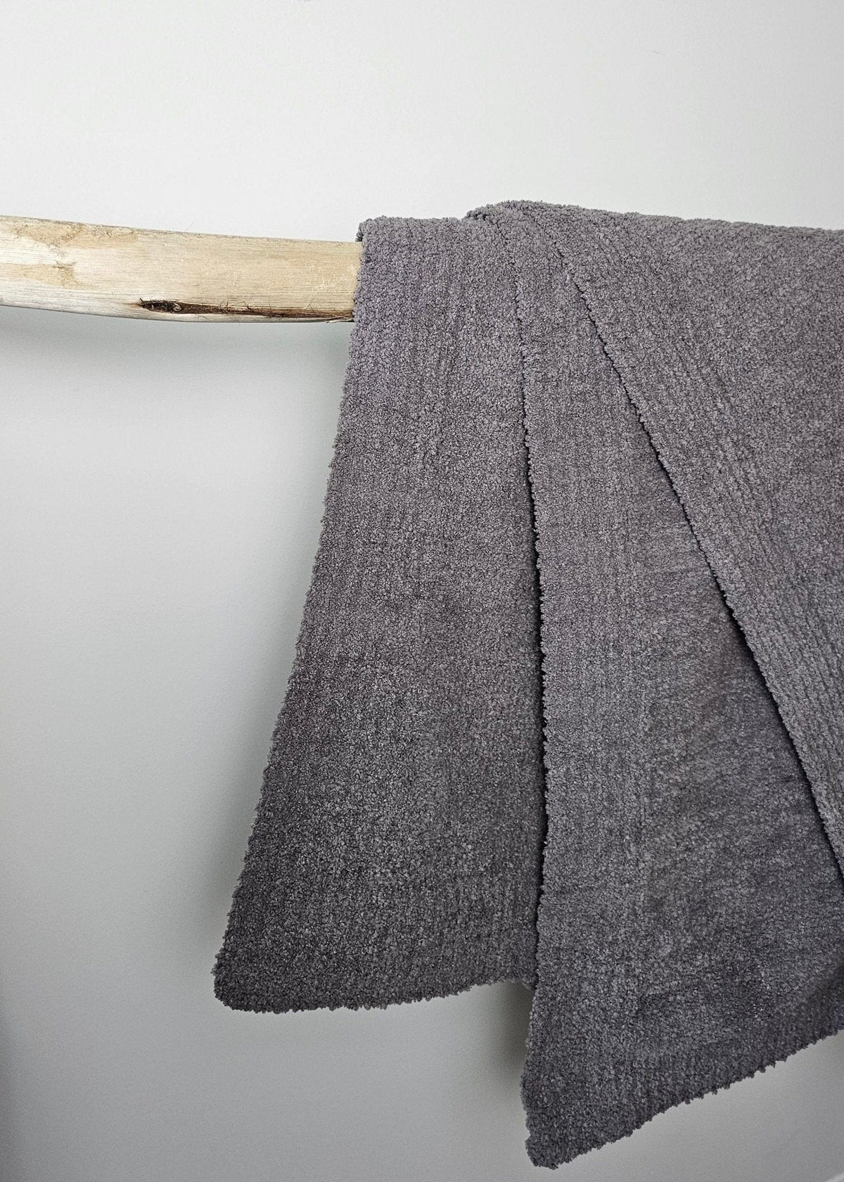 Cozy Textured Farmhouse Nest Throw Blanket